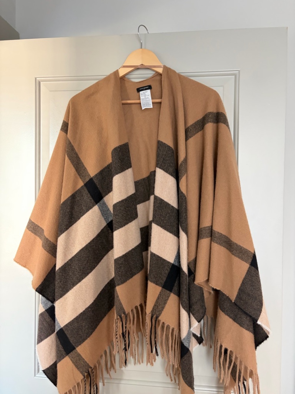 Banana Republic Camel Brown Knit Cape